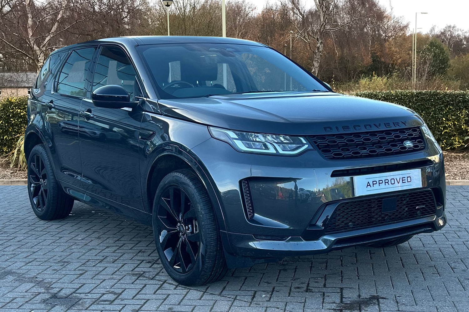 Main listing image - Land Rover Discovery Sport