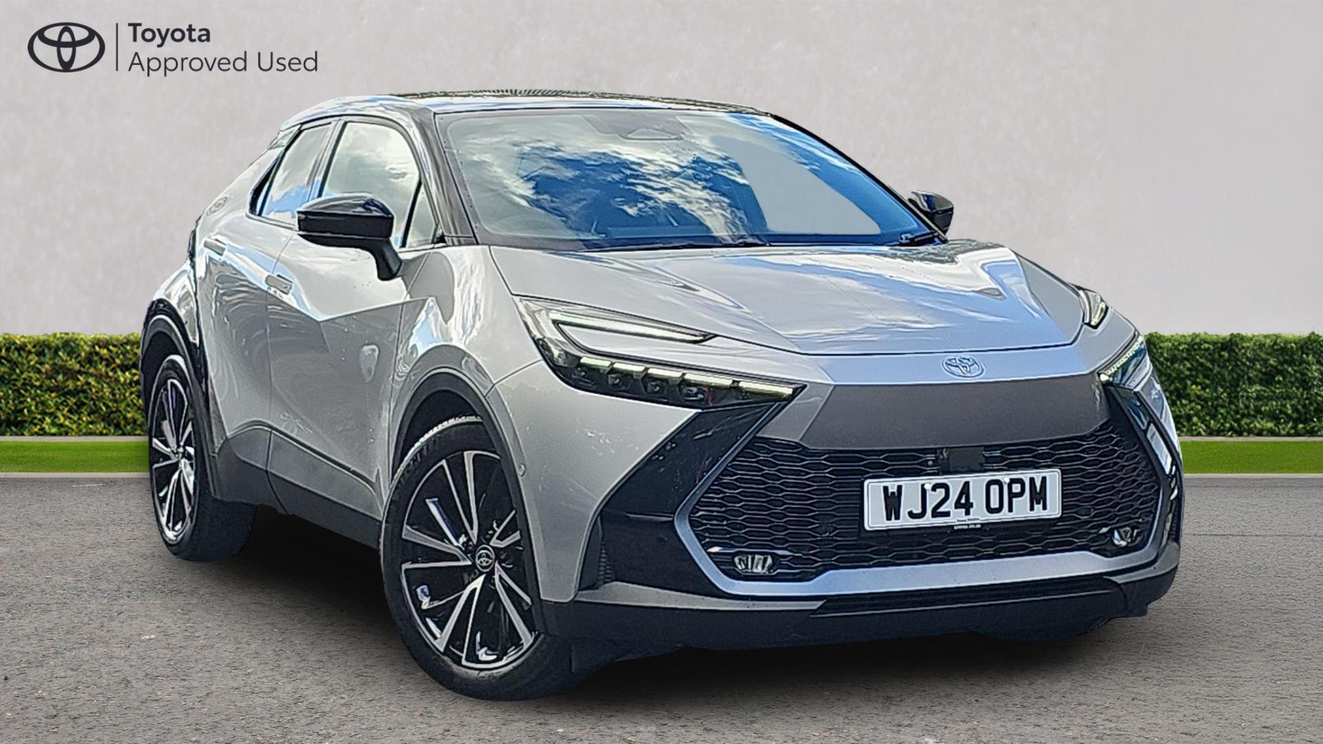 Main listing image - Toyota C-HR