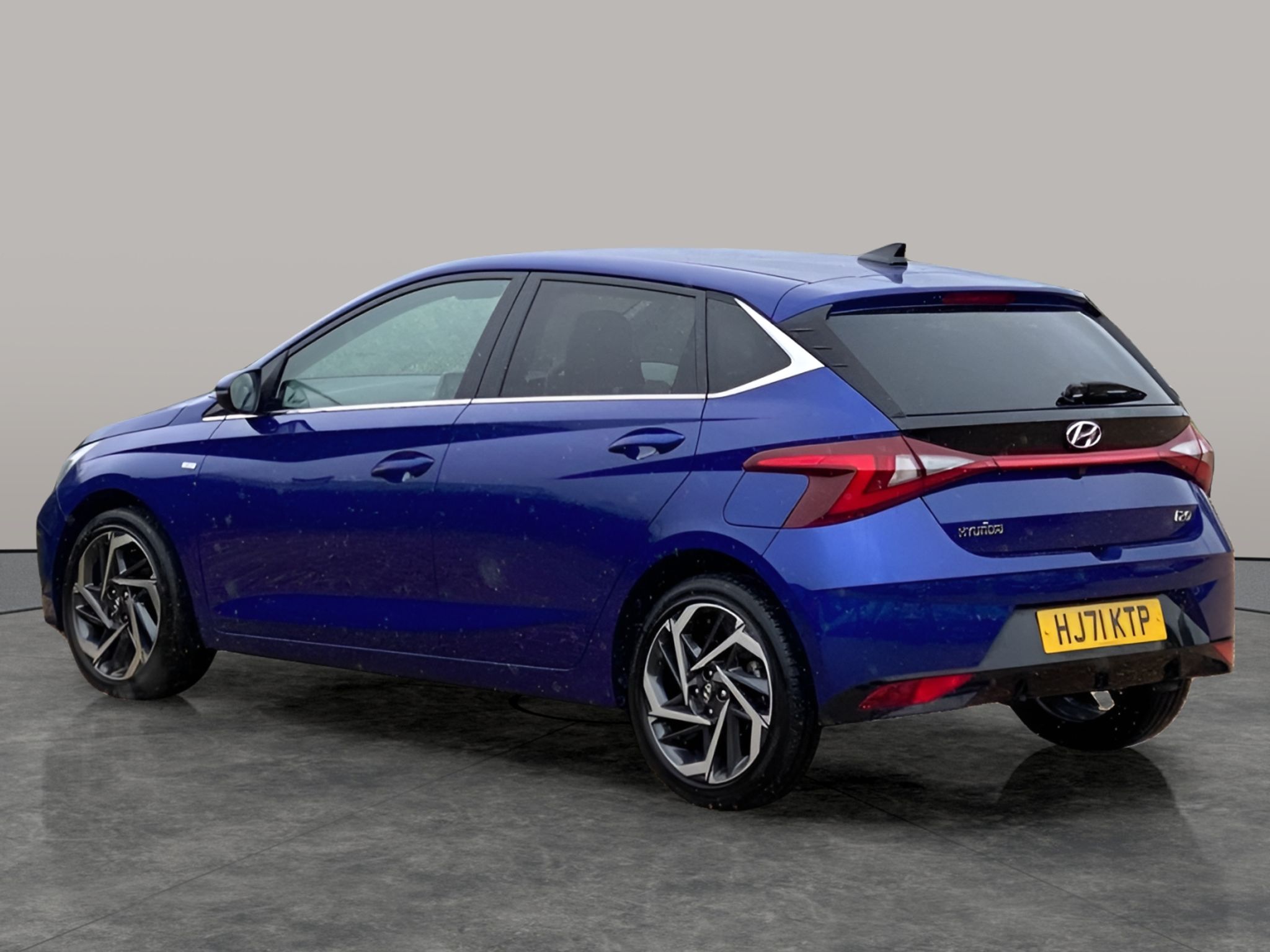 Main listing image - Hyundai i20