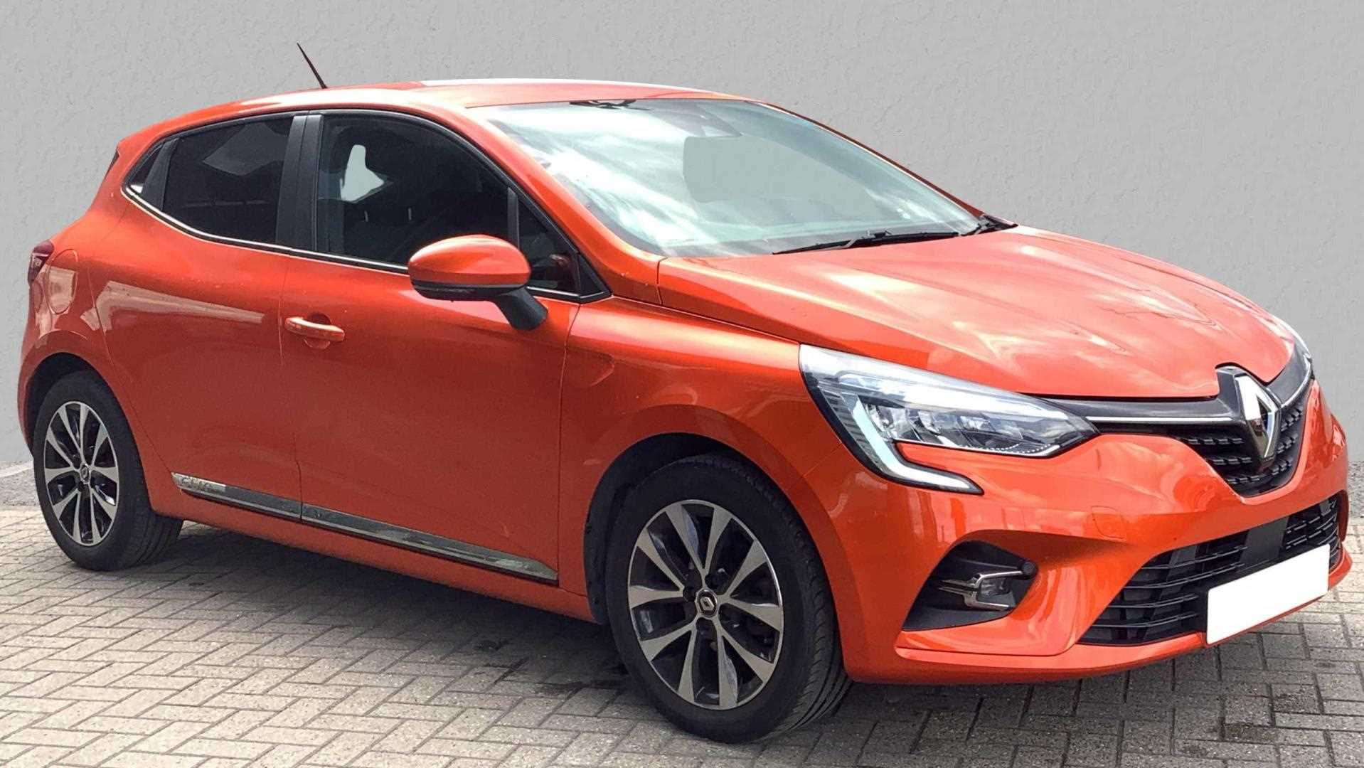 Main listing image - Renault Clio