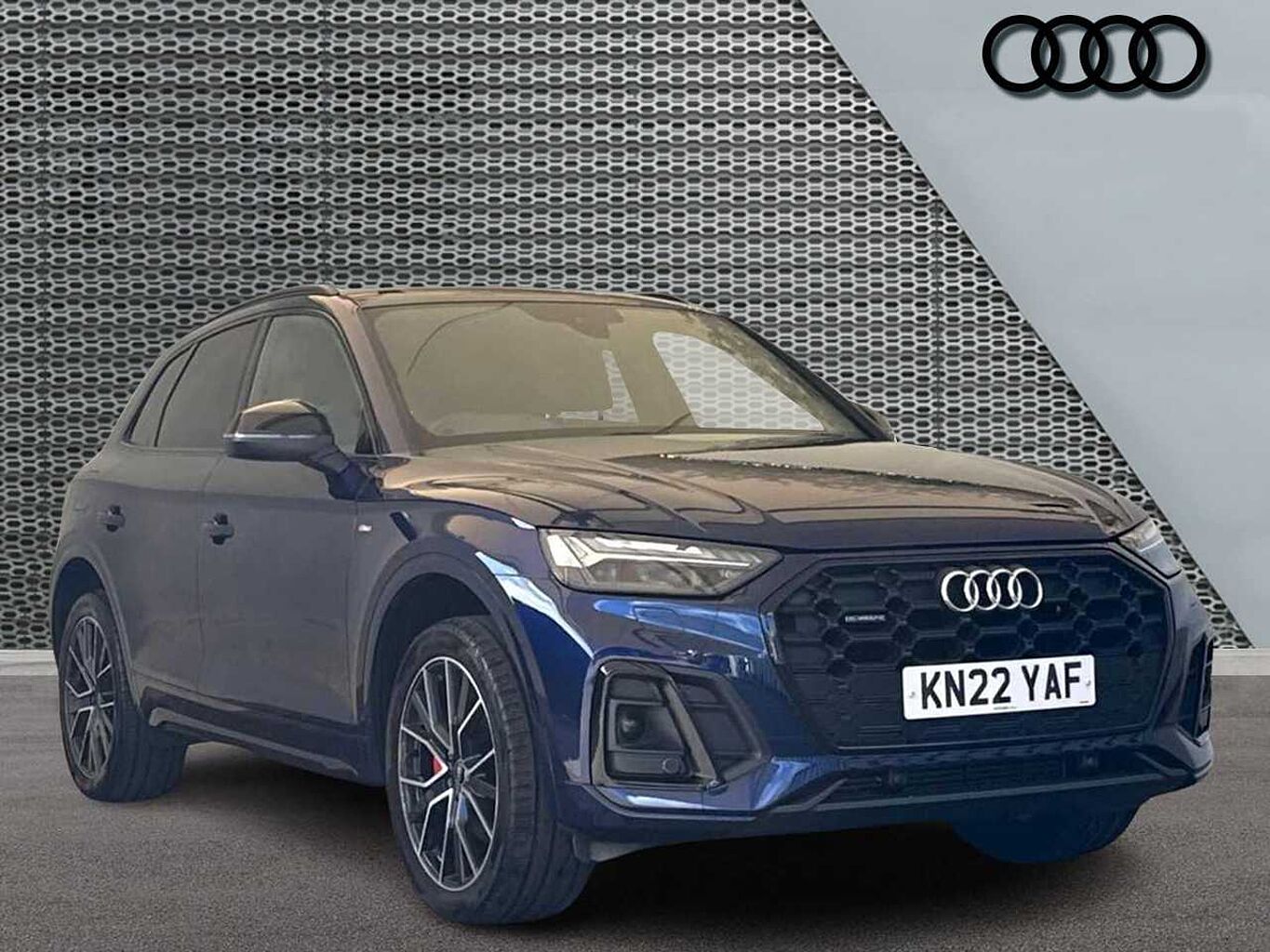 Main listing image - Audi Q5