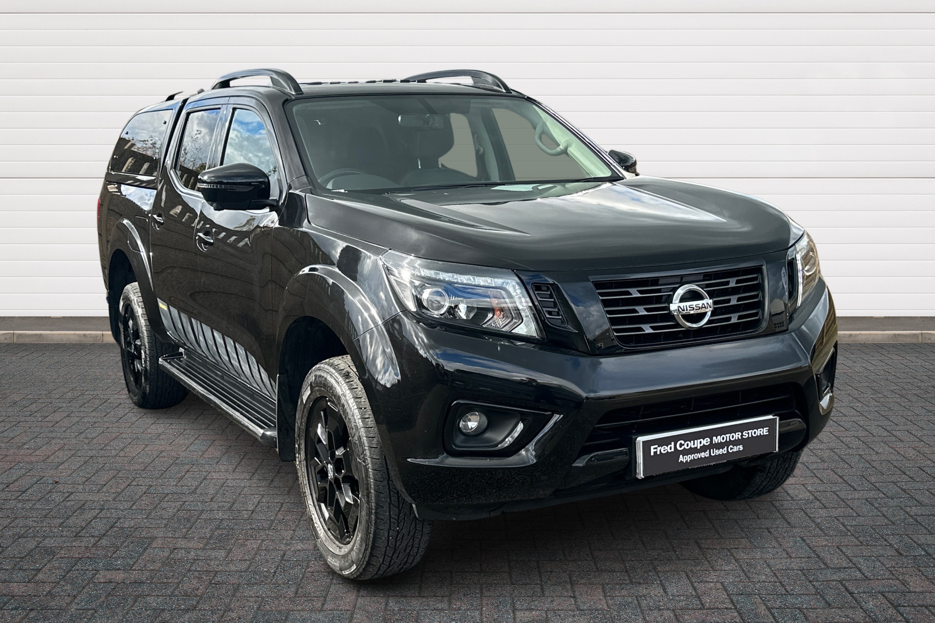 Main listing image - Nissan Navara