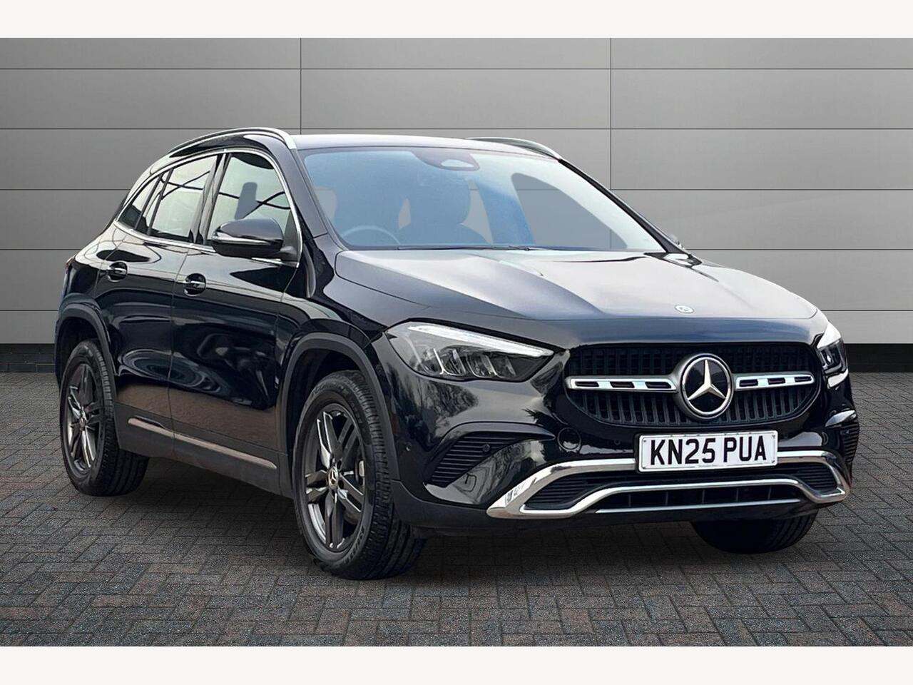 Main listing image - Mercedes-Benz GLA