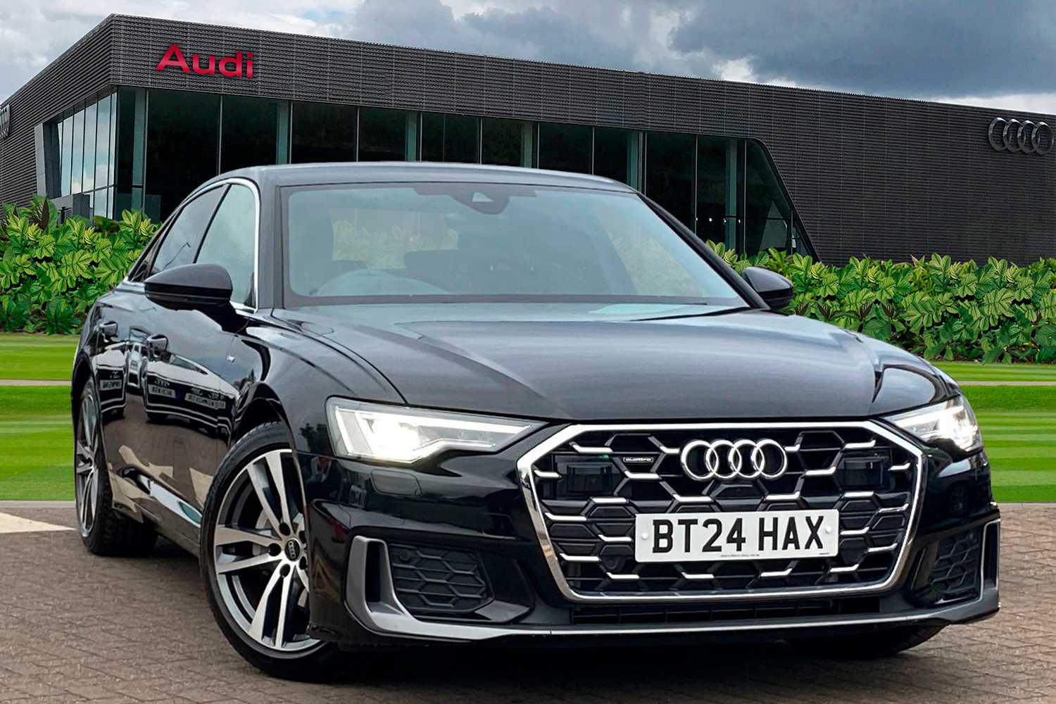 Main listing image - Audi A6