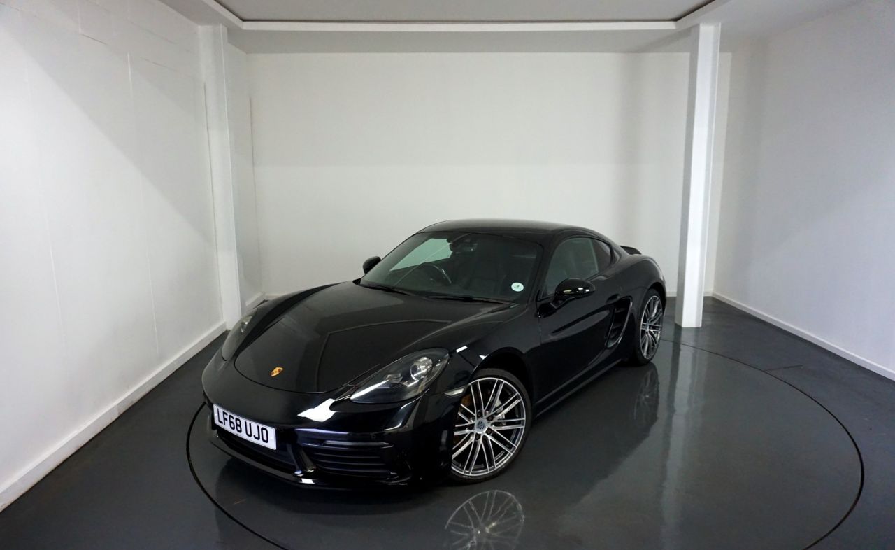 Main listing image - Porsche Cayman