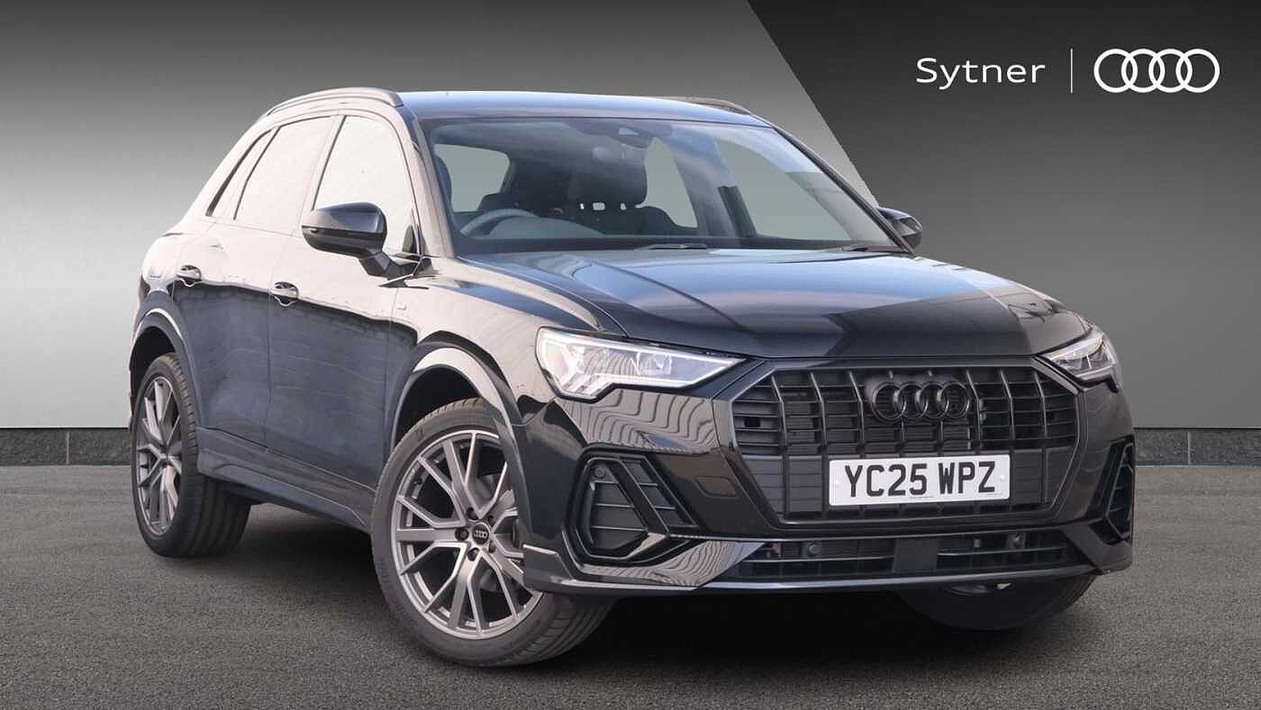 Main listing image - Audi Q3