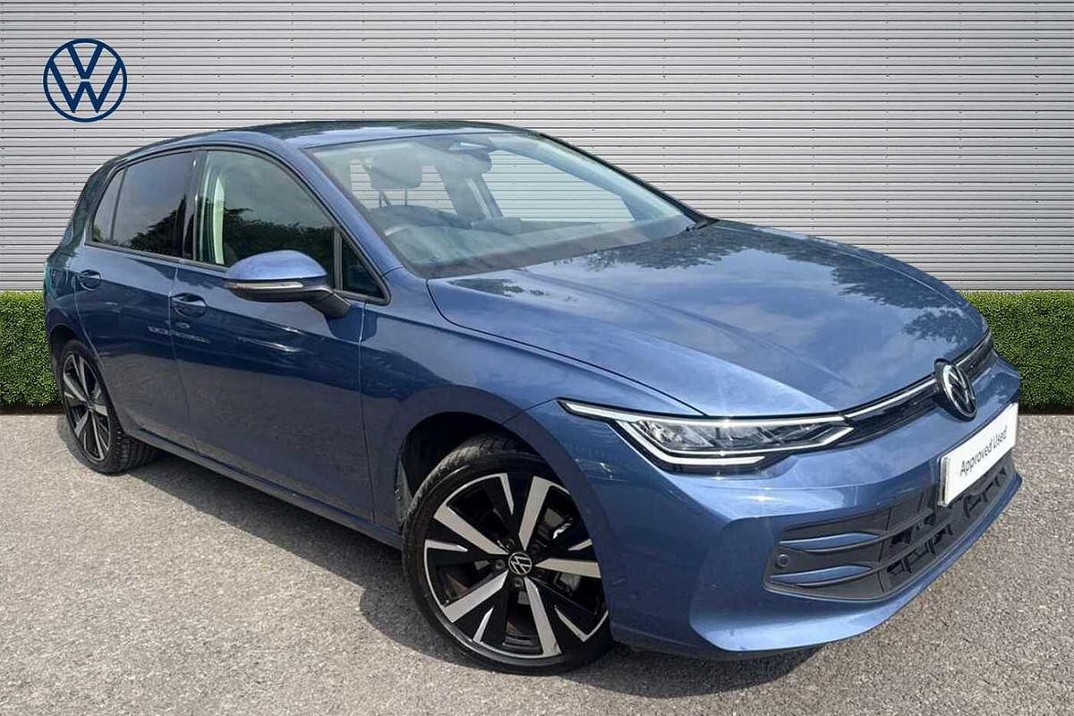 Main listing image - Volkswagen Golf