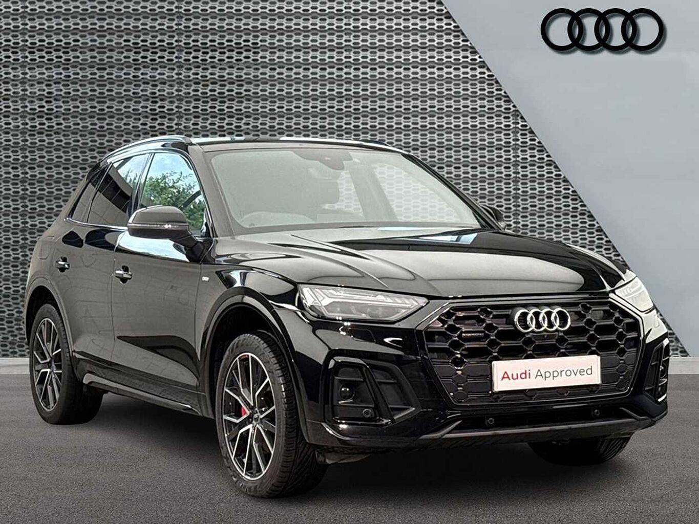 Main listing image - Audi Q5