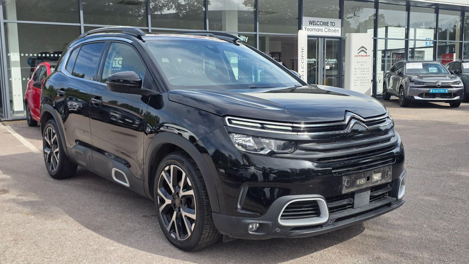Main listing image - Citroen C5 Aircross