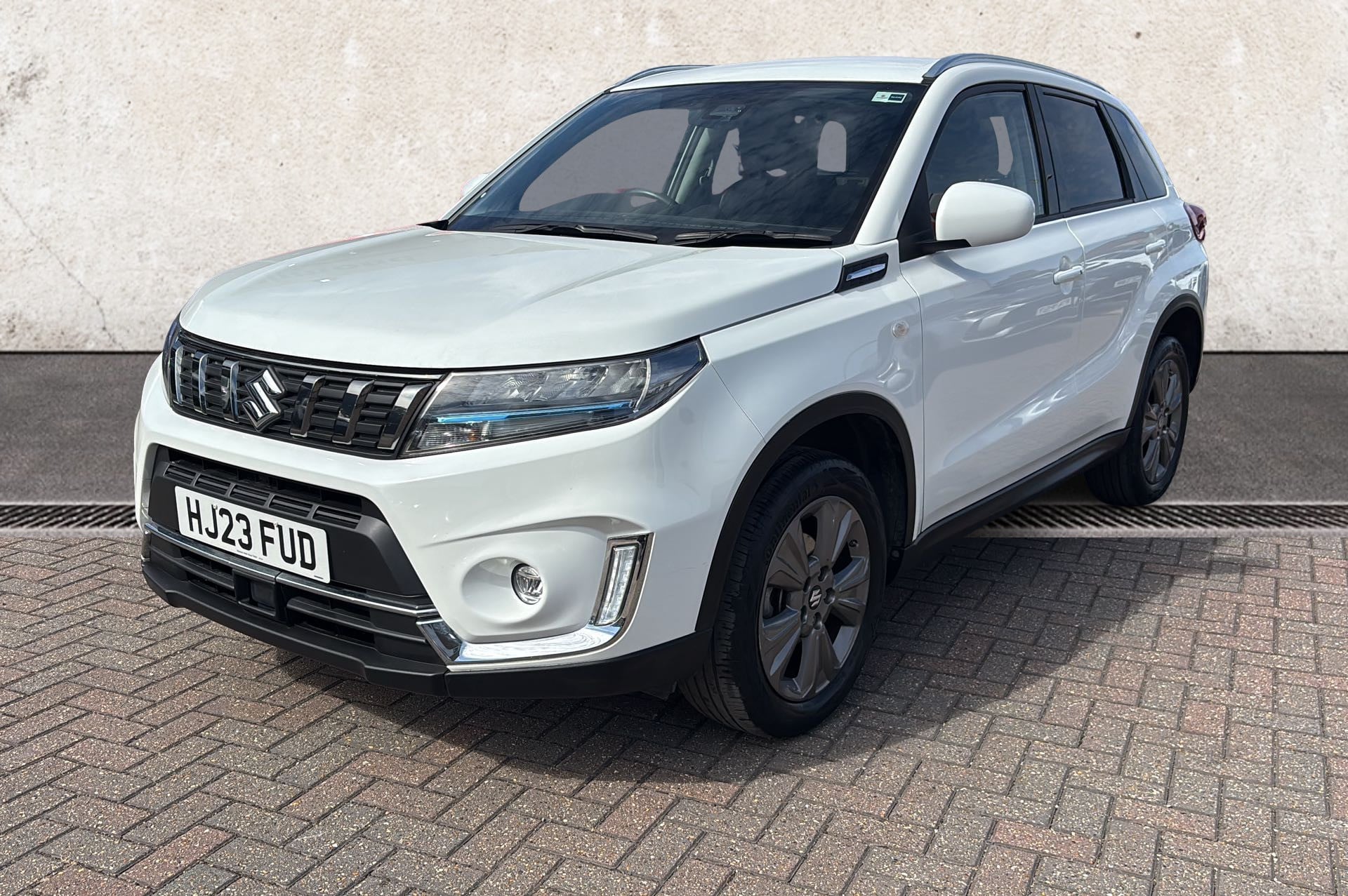 Main listing image - Suzuki Vitara