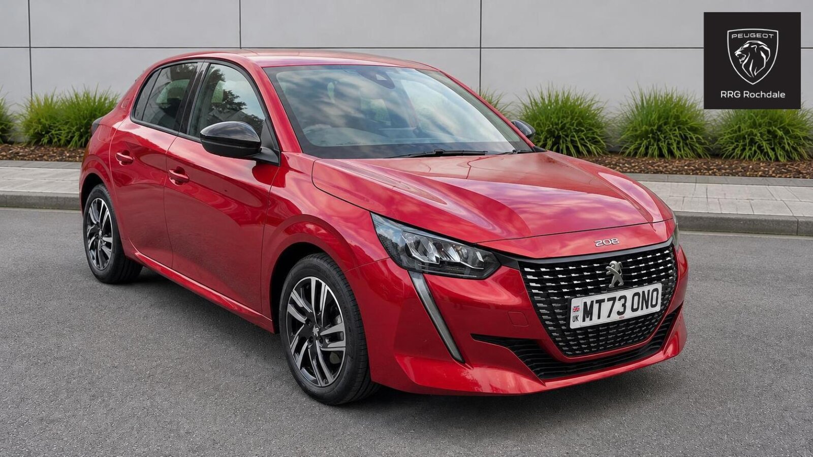 Main listing image - Peugeot 208
