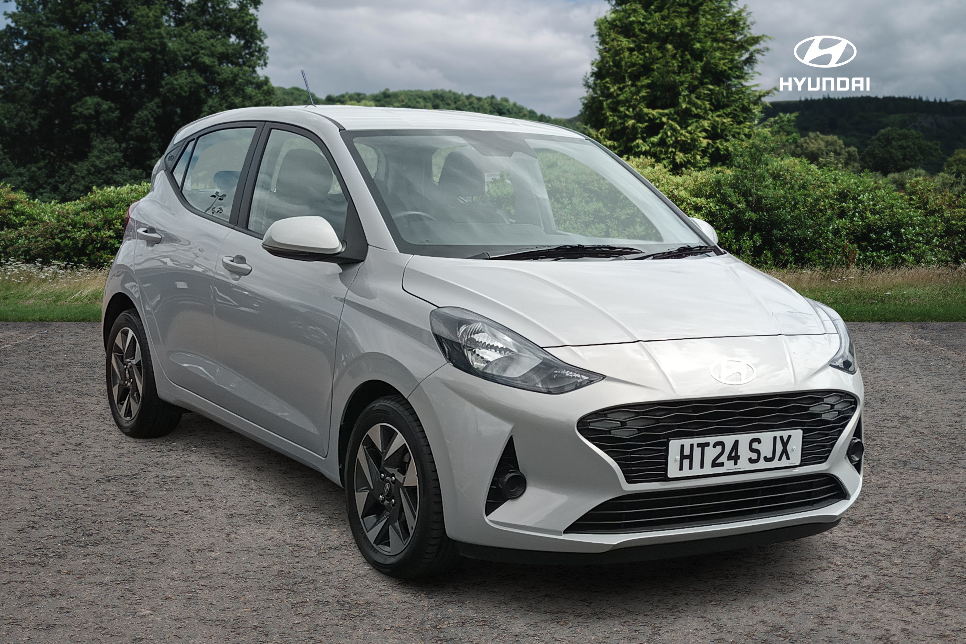 Main listing image - Hyundai i10