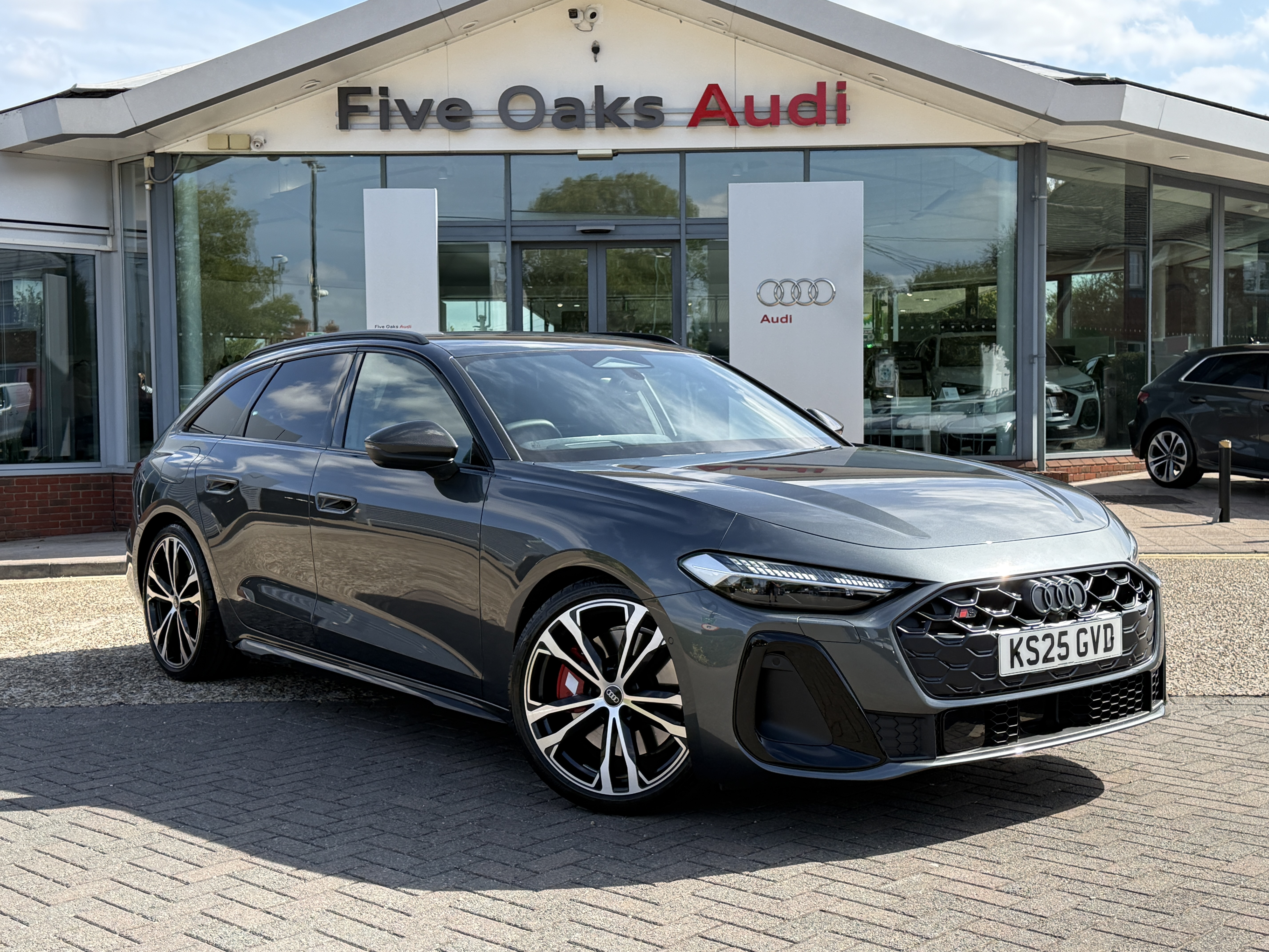 Main listing image - Audi A5