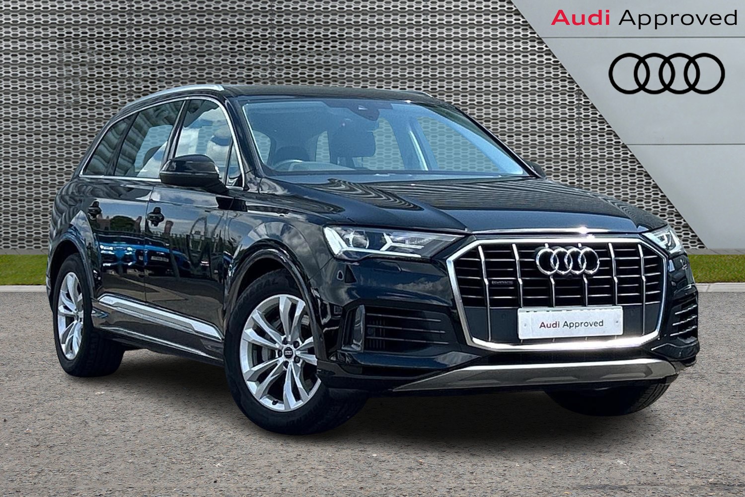 Main listing image - Audi Q7