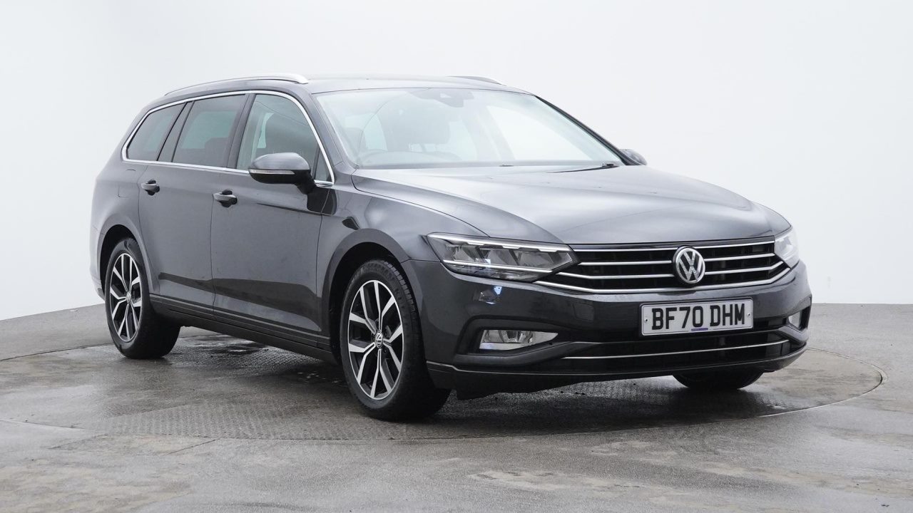 Main listing image - Volkswagen Passat Estate