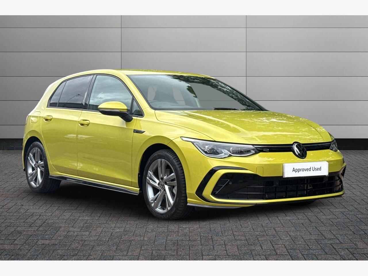 Main listing image - Volkswagen Golf