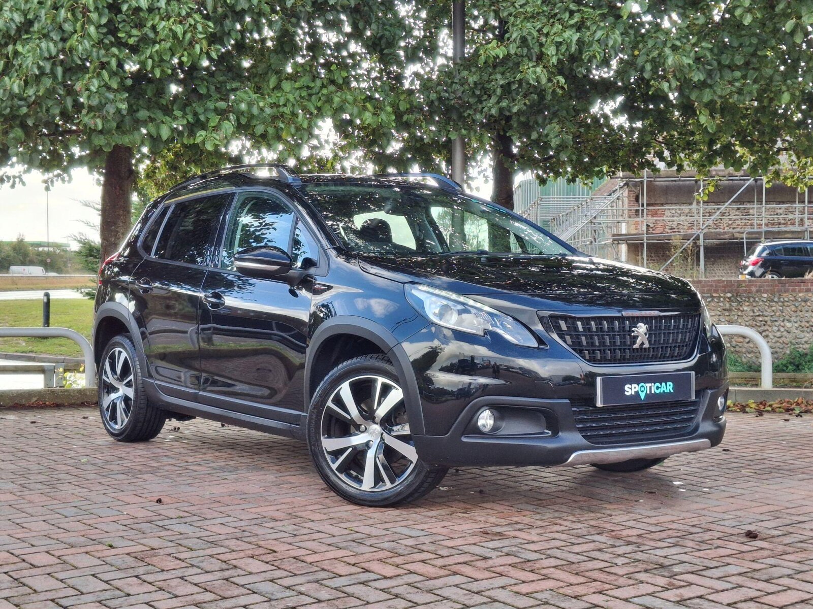 Main listing image - Peugeot 2008
