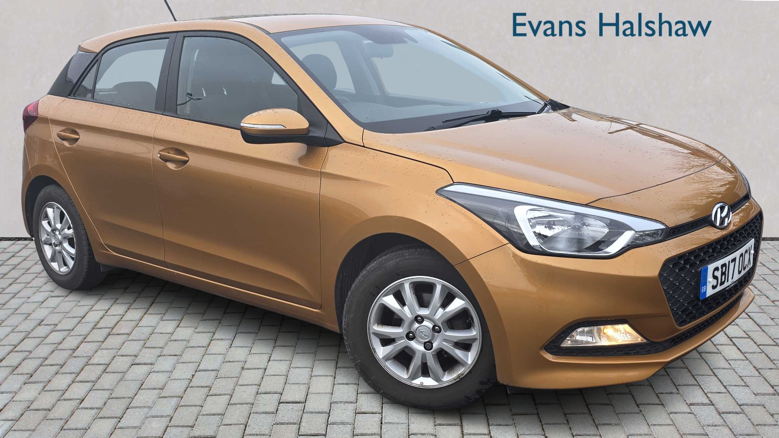 Main listing image - Hyundai i20