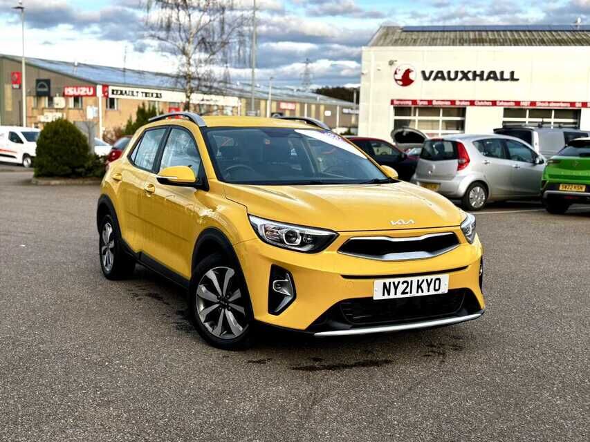 Main listing image - Kia Stonic