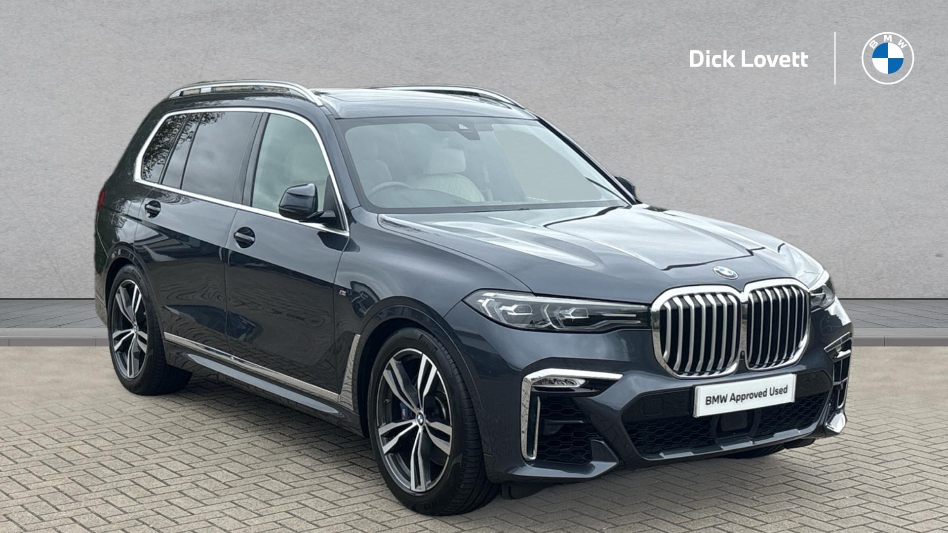 Main listing image - BMW X7