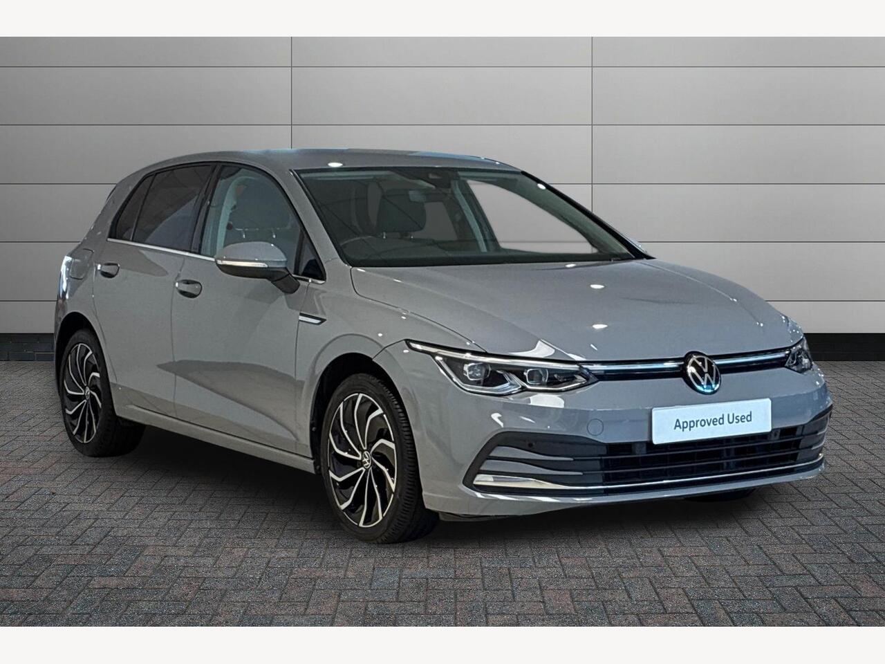 Main listing image - Volkswagen Golf