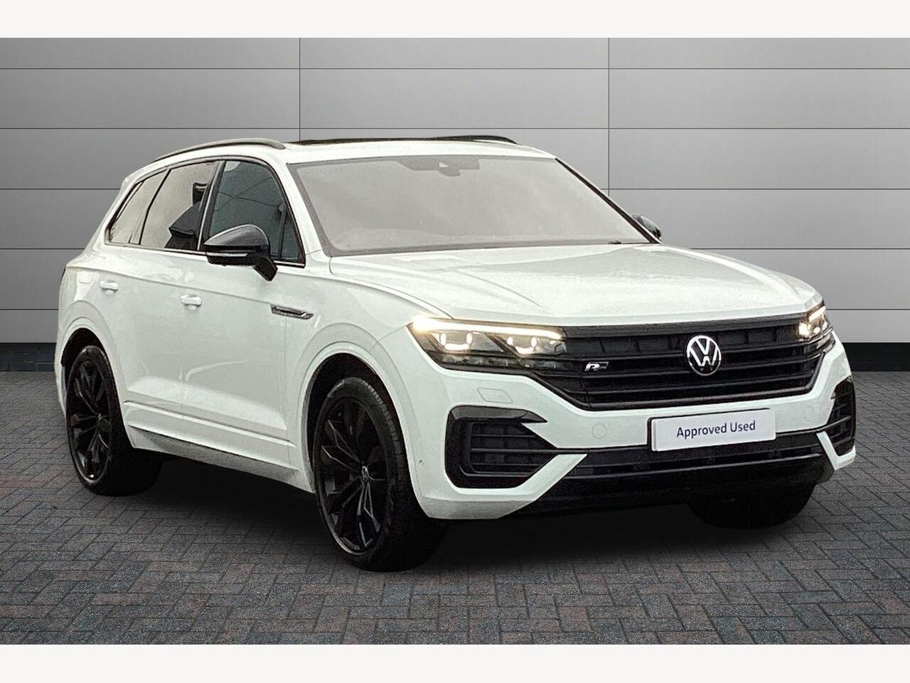 Main listing image - Volkswagen Touareg