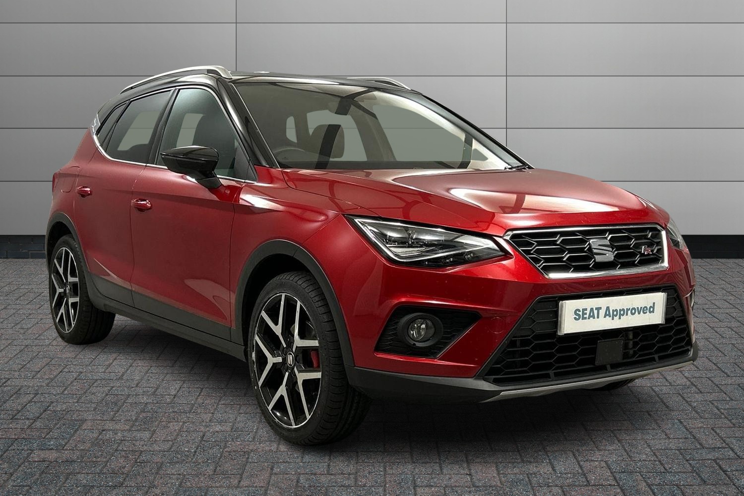 Main listing image - SEAT Arona