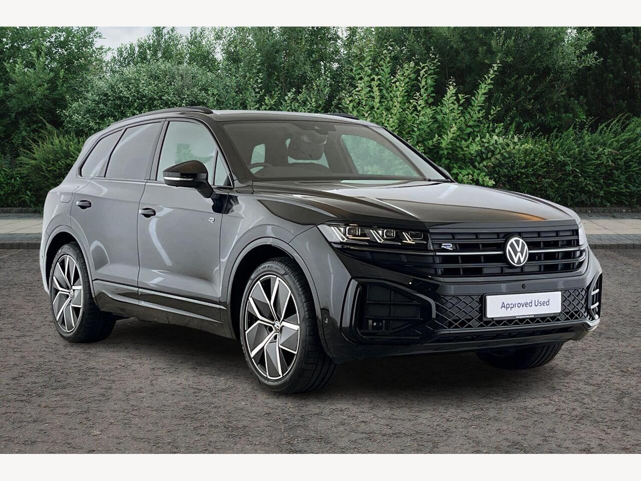 Main listing image - Volkswagen Touareg