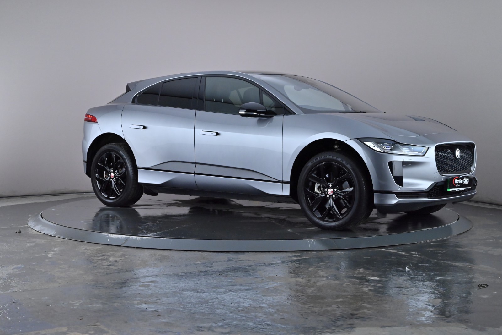 Main listing image - Jaguar I-Pace