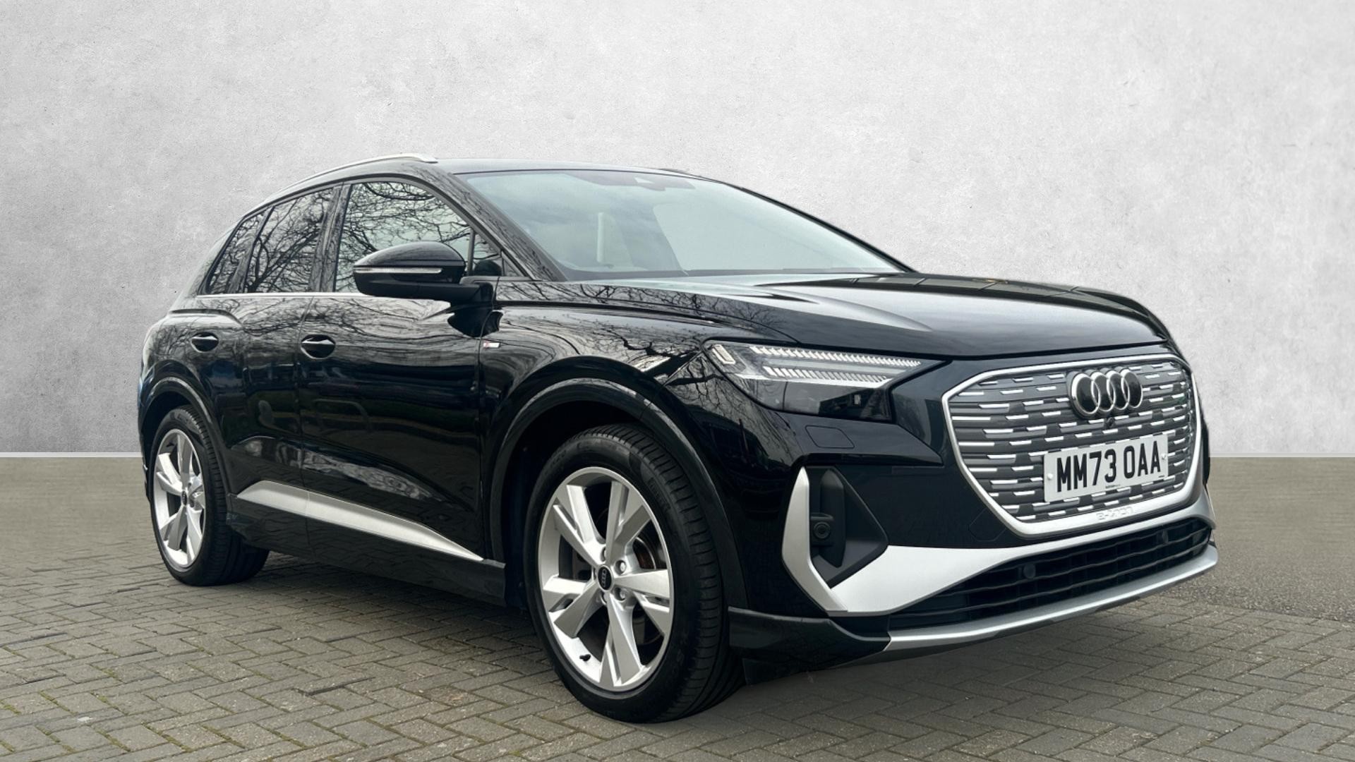 Main listing image - Audi Q4