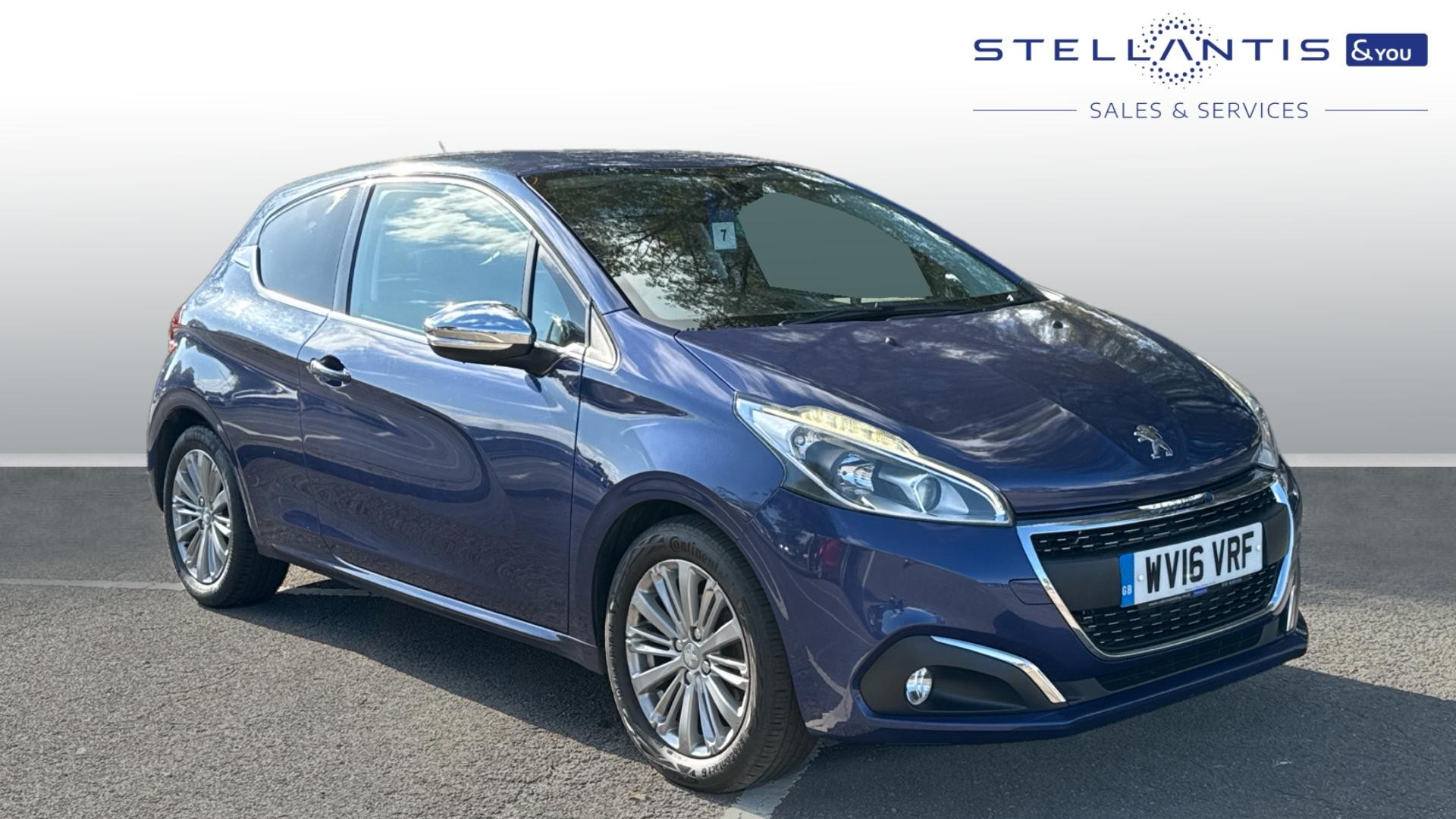 Main listing image - Peugeot 208