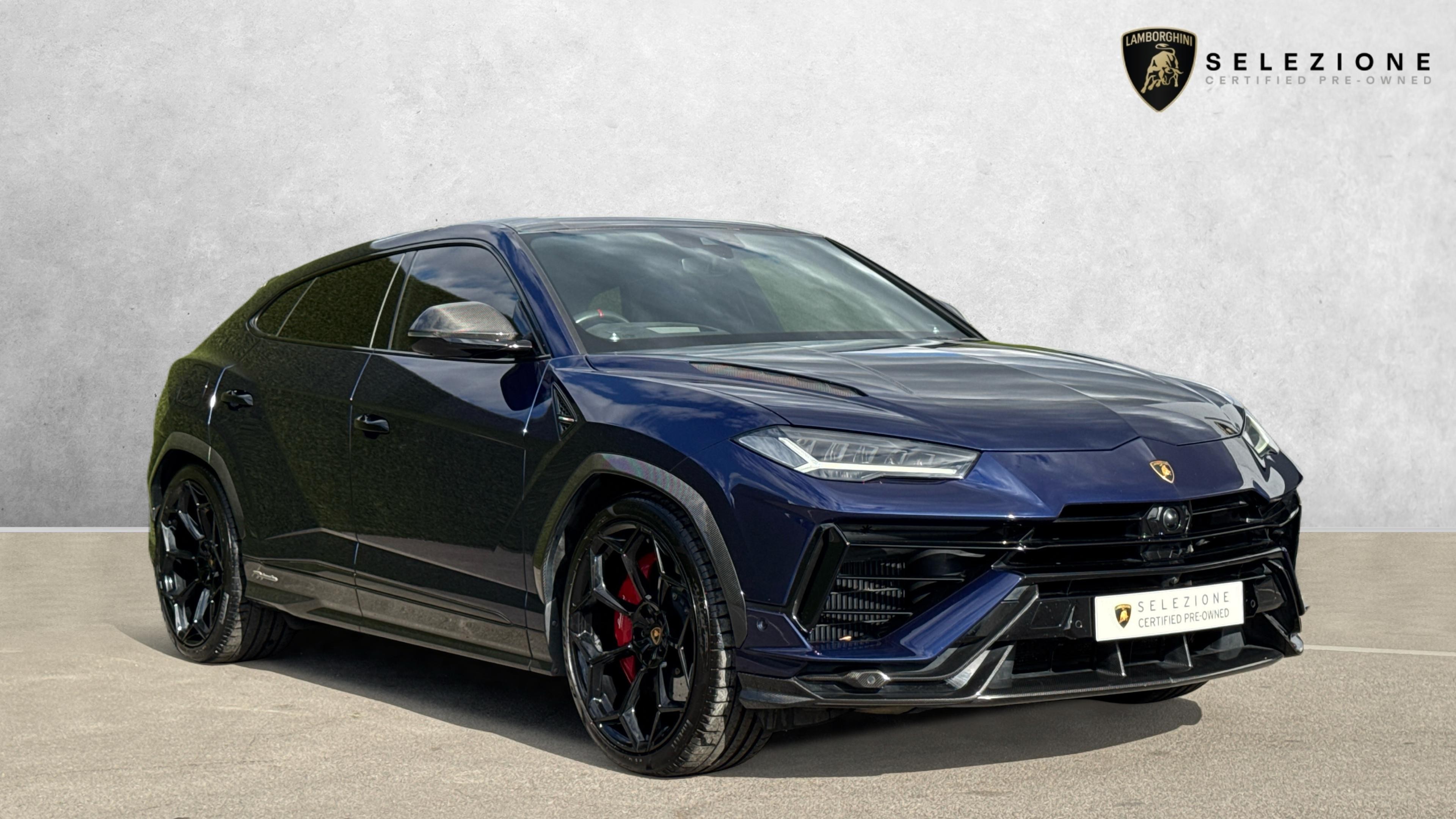 Main listing image - Lamborghini Urus