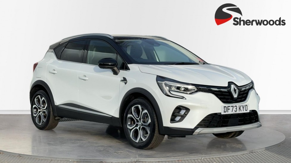 Main listing image - Renault Captur