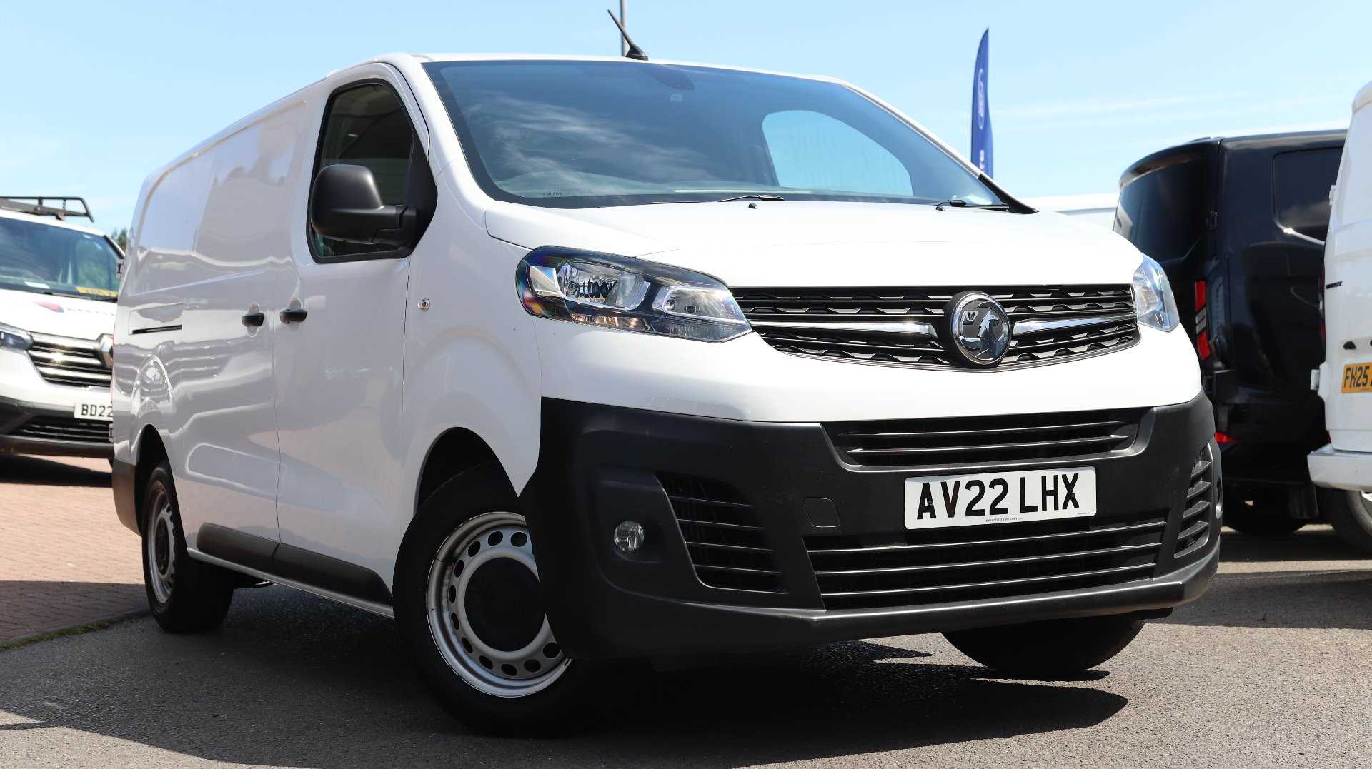 Main listing image - Vauxhall Vivaro