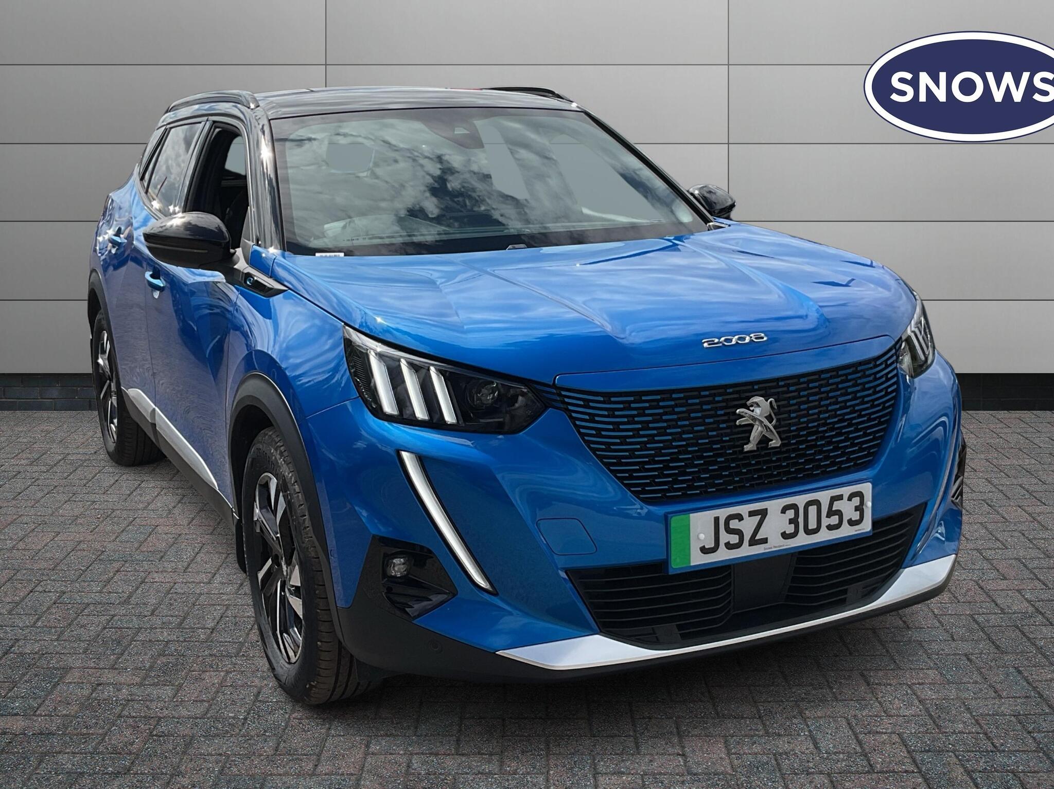Main listing image - Peugeot e-2008