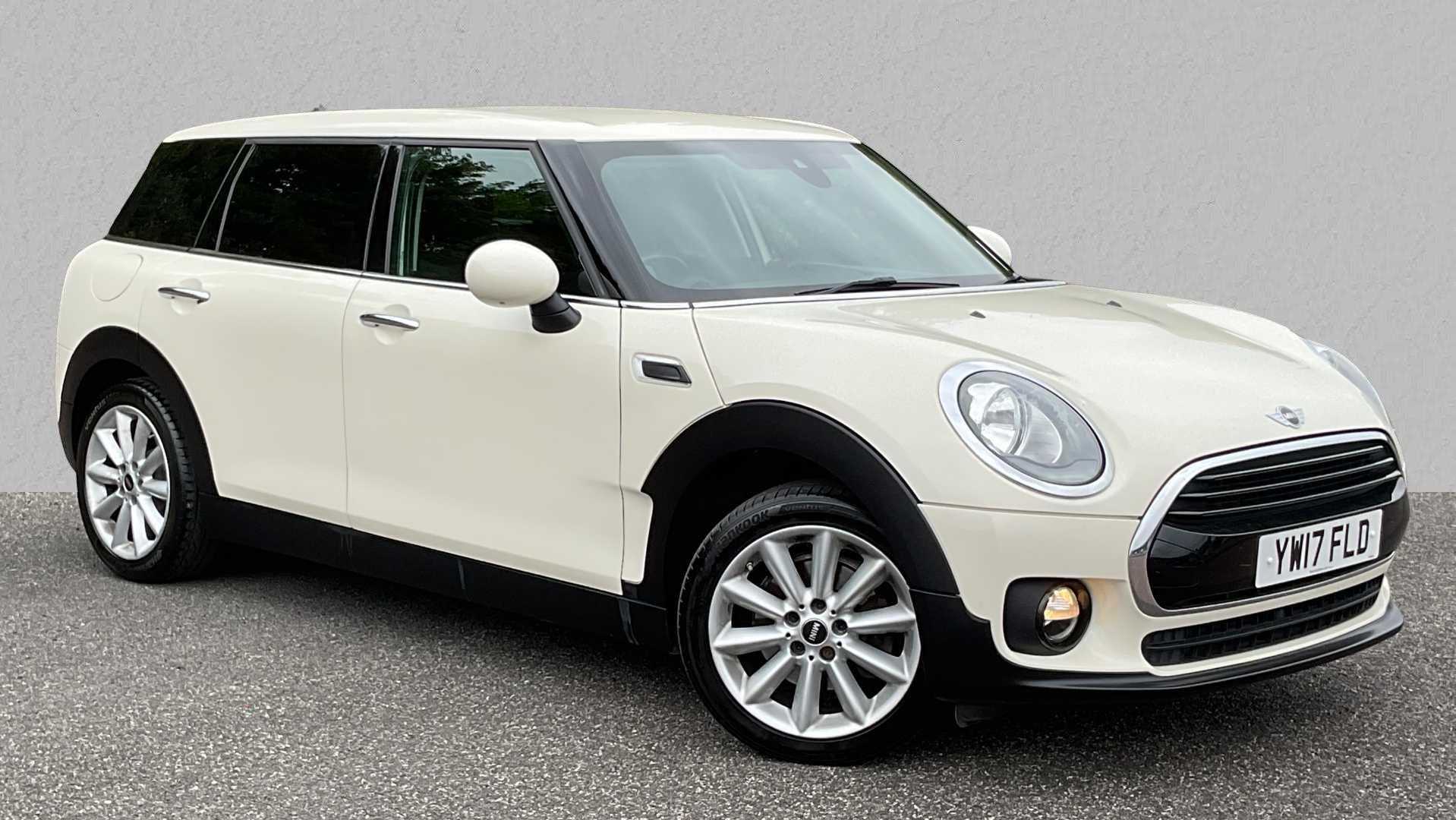 Main listing image - MINI Clubman