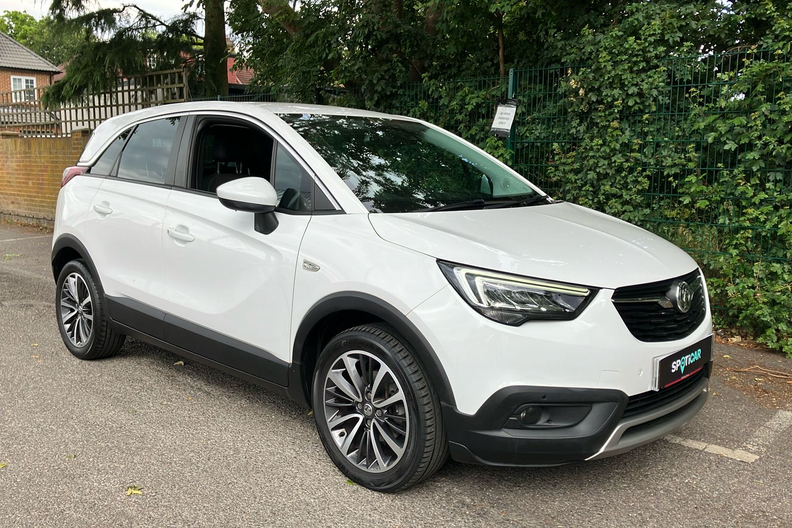 Main listing image - Vauxhall Crossland X