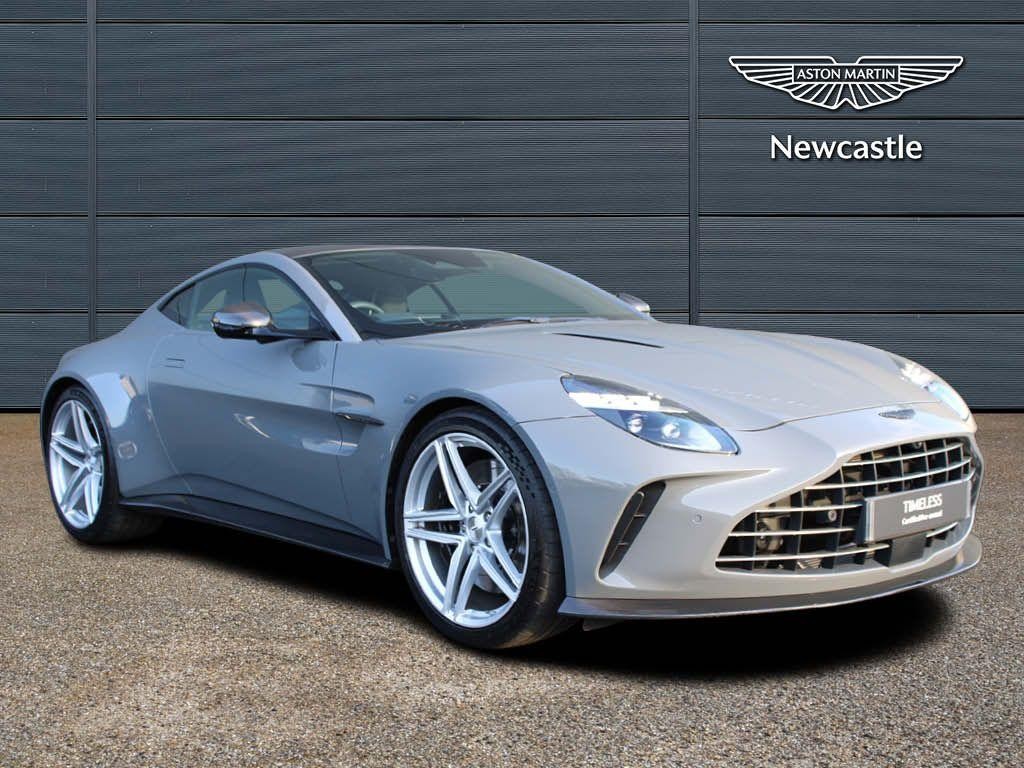 Main listing image - Aston Martin Vantage