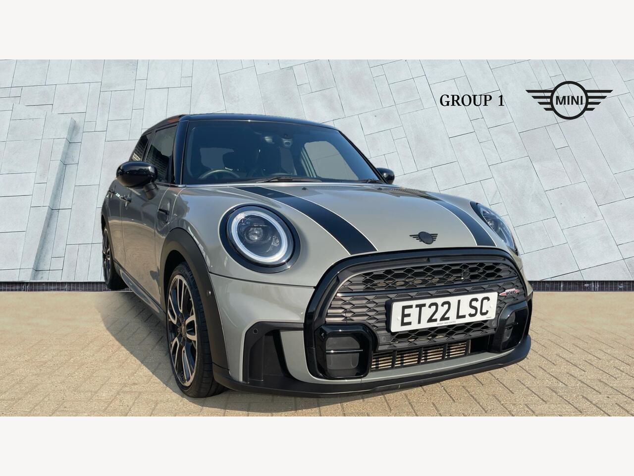 Main listing image - MINI Hatchback 5dr
