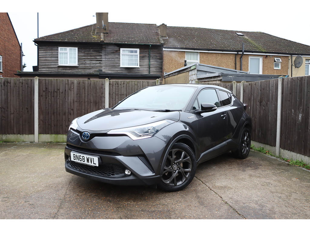 Main listing image - Toyota C-HR