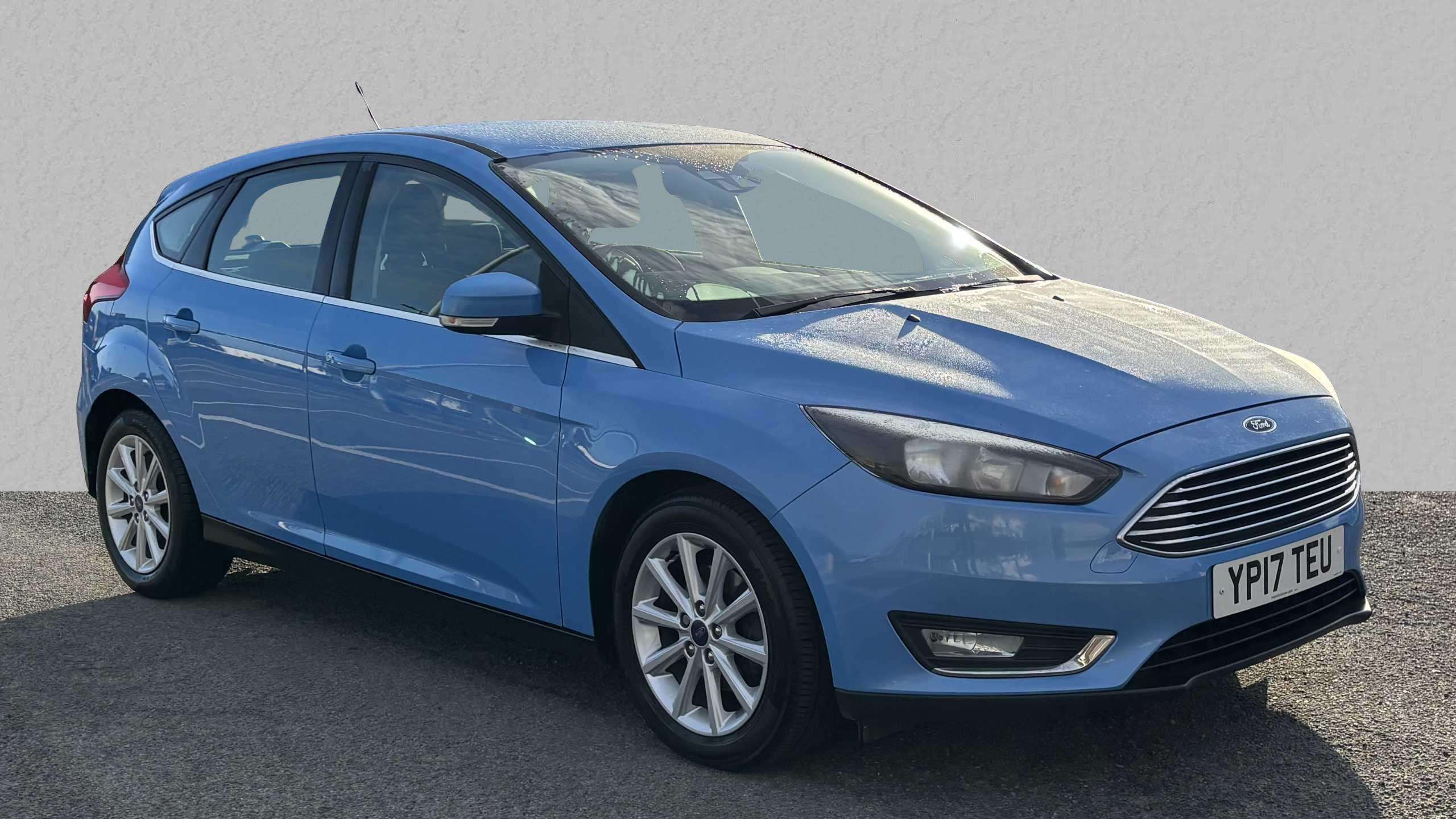 Main listing image - Ford Focus