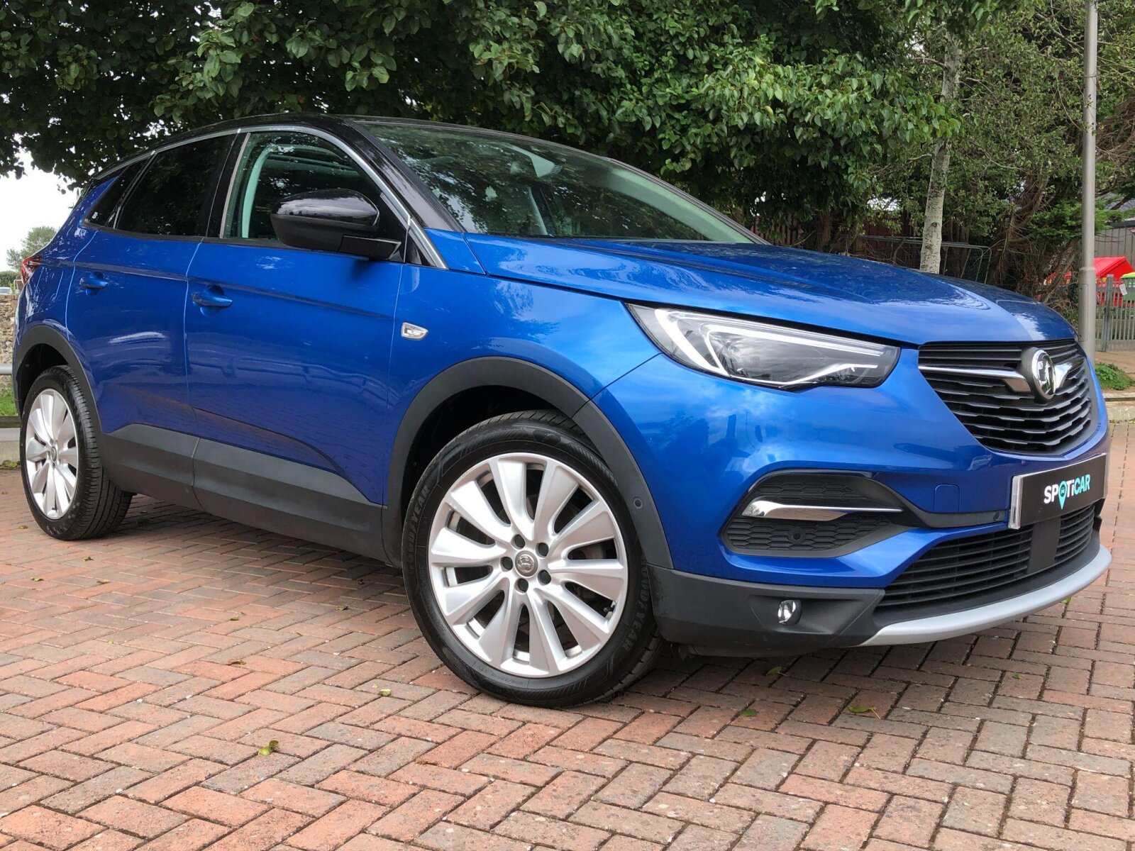 Main listing image - Vauxhall Grandland X