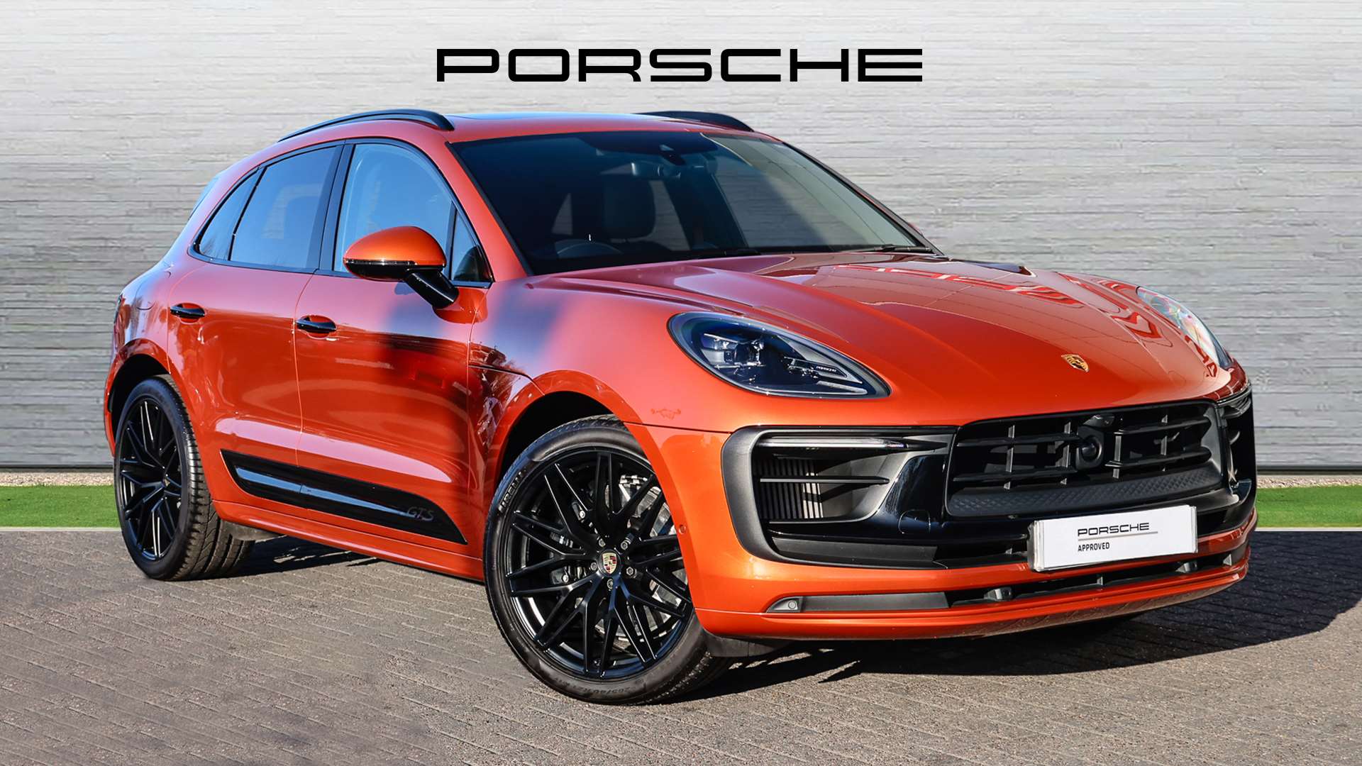 Main listing image - Porsche Macan
