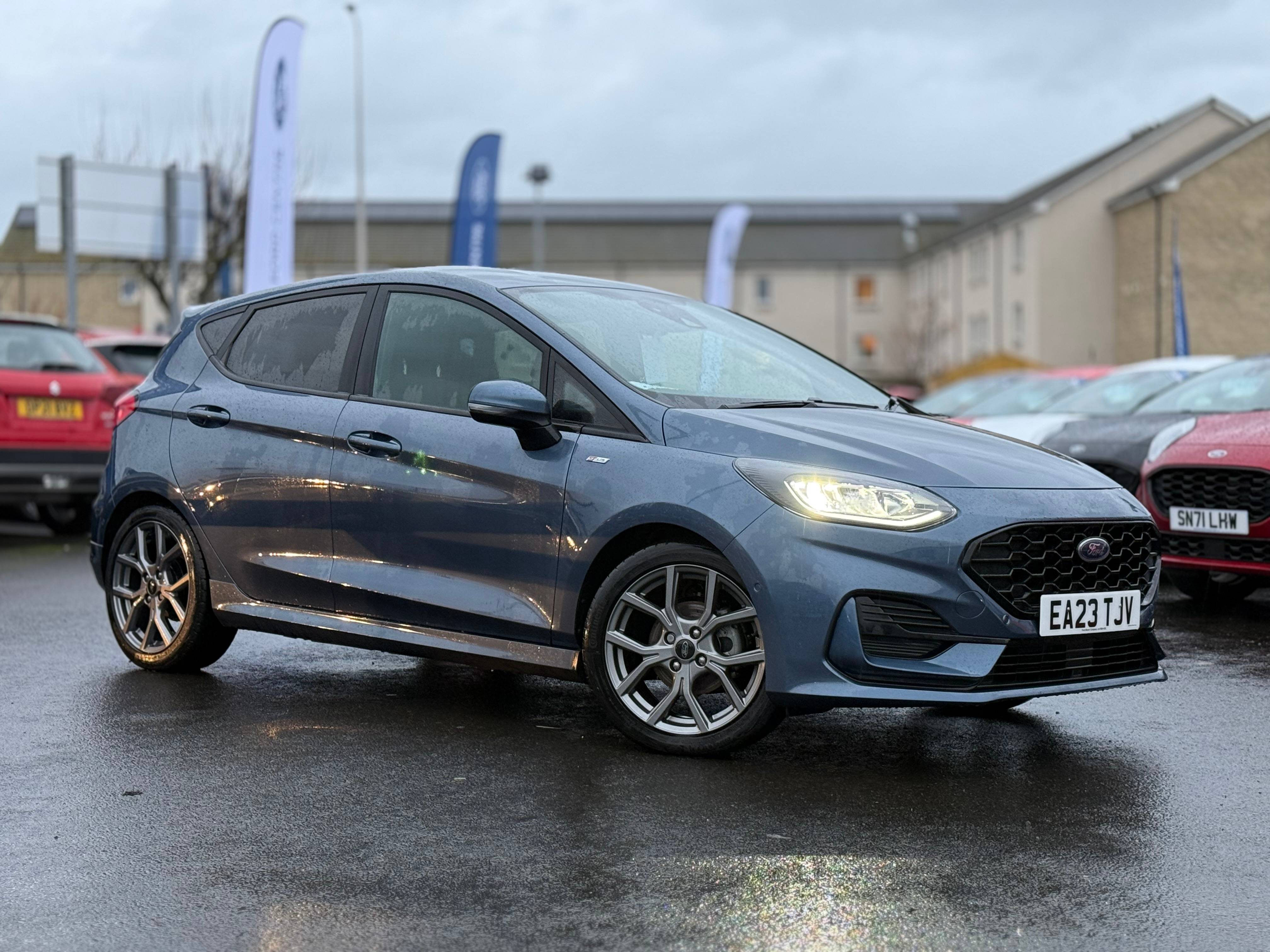 Main listing image - Ford Fiesta