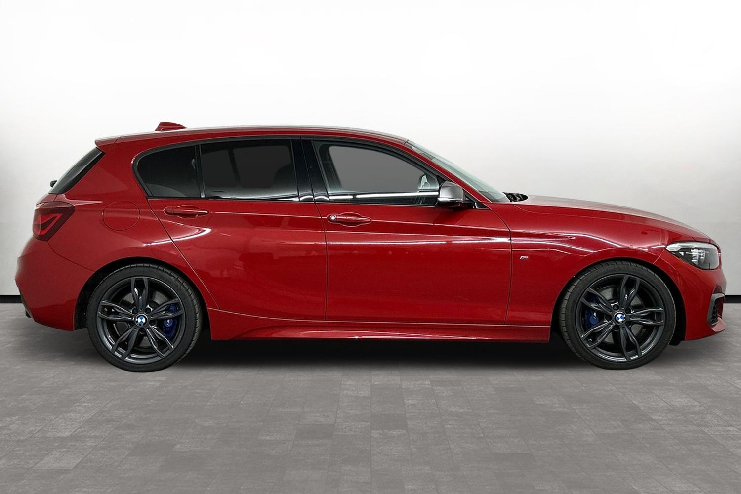 Main listing image - BMW 1 Series