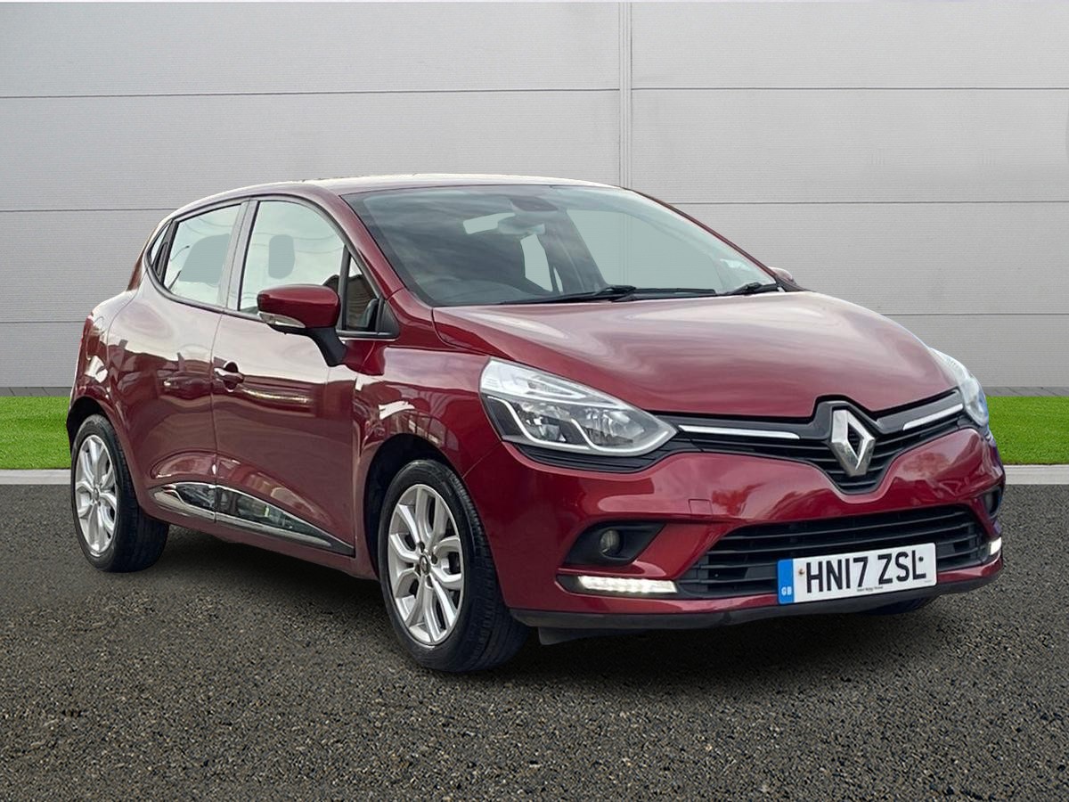 Main listing image - Renault Clio