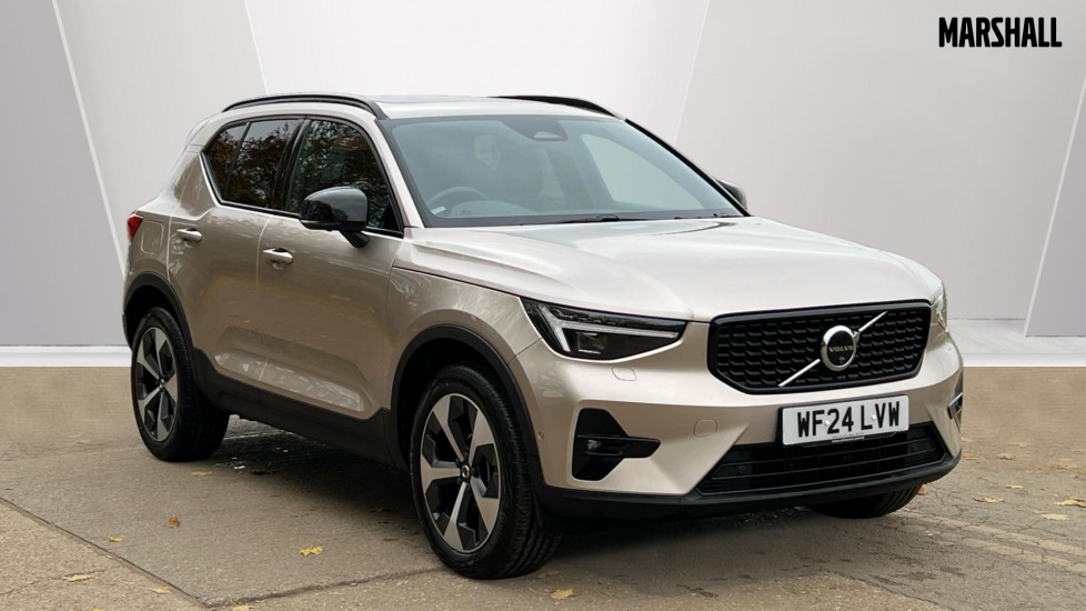 Main listing image - Volvo XC40