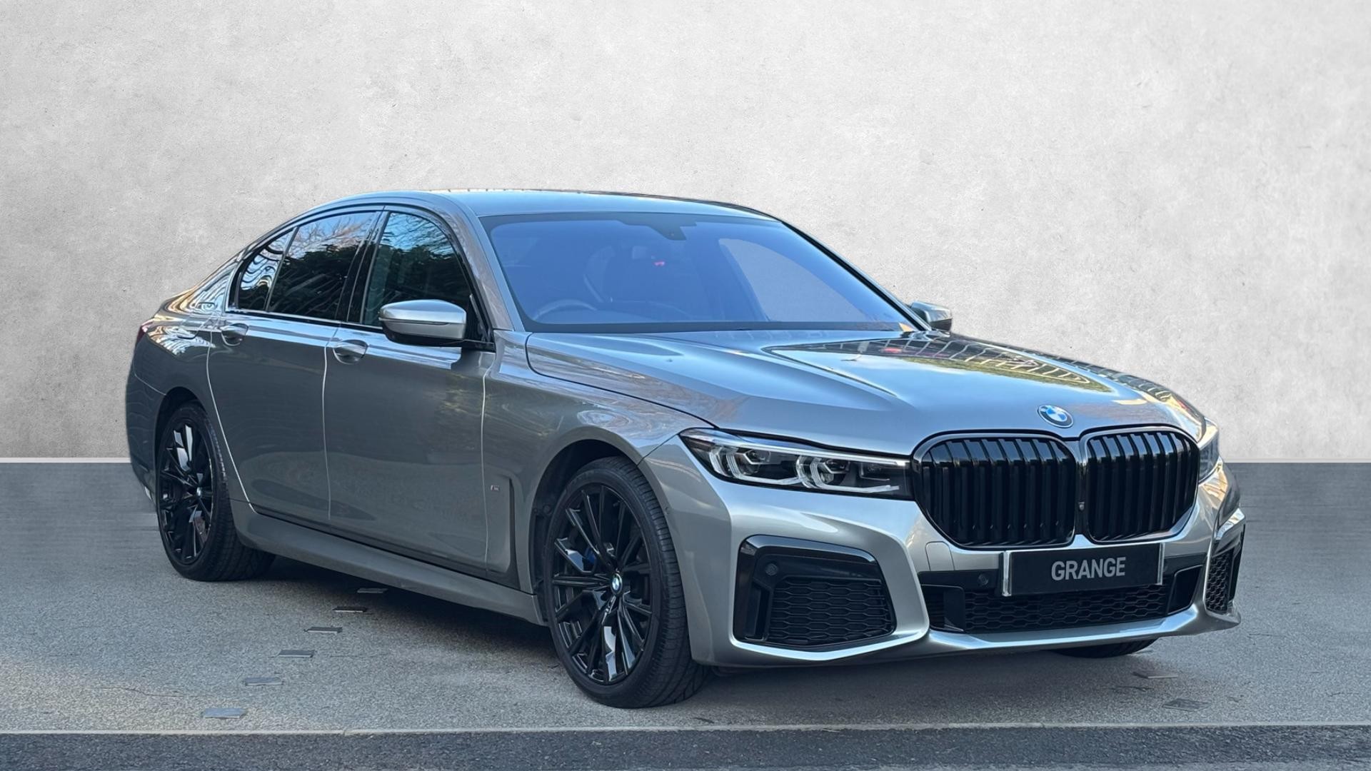 Main listing image - BMW 7 Series