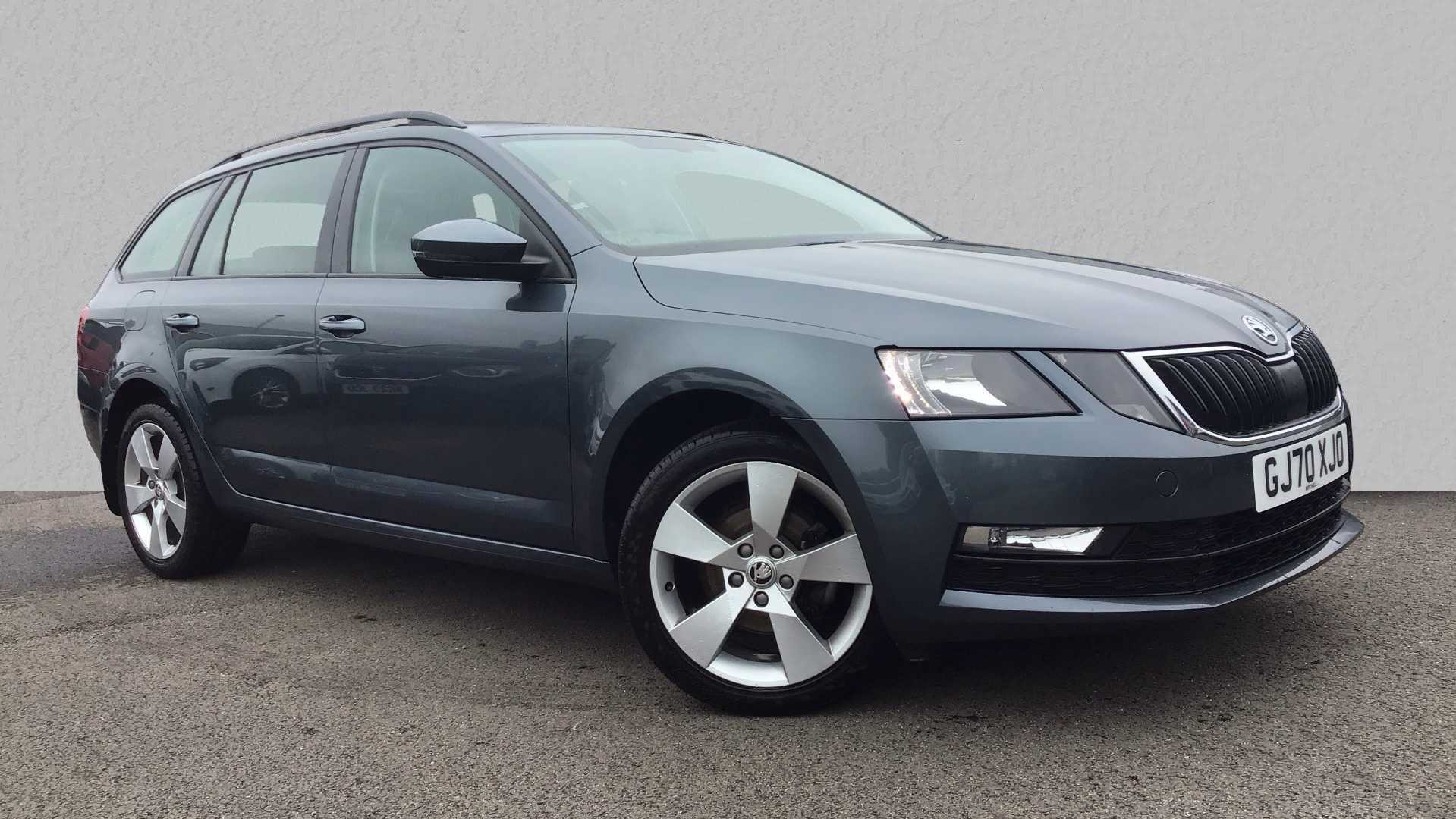 Main listing image - Skoda Octavia Estate