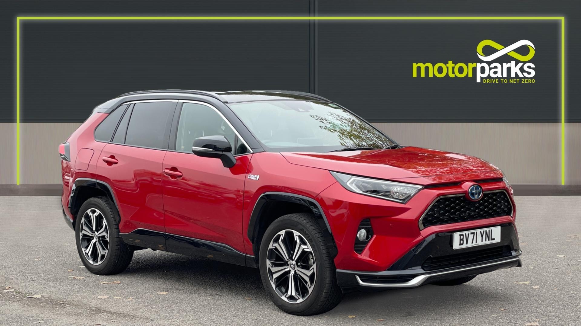 Main listing image - Toyota RAV4